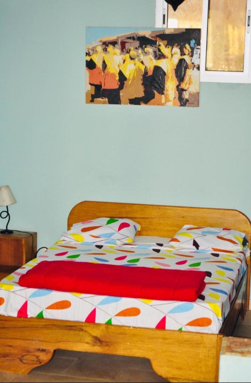 Chez Titi Hotel Saint-Louis Luaran gambar